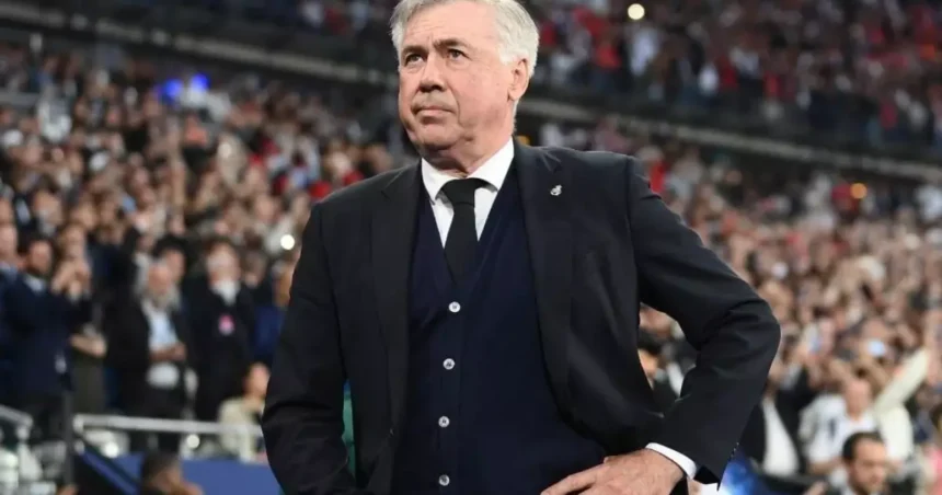 Ancelotti aceitou assumir o comando da equipe.