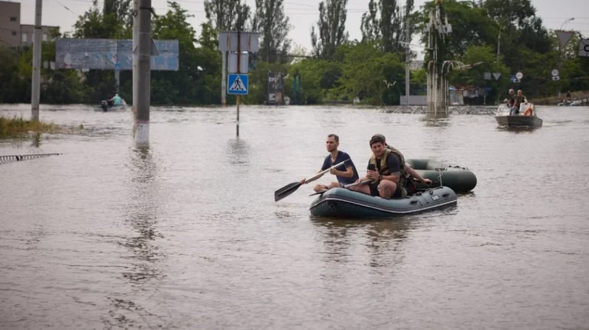 inundações, Ucrânia, desaparecidos, chuvas, impacto, resgate, mobilização, solidariedade, preparação, recuperação.