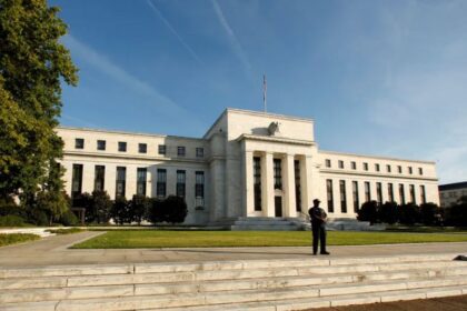 Fed anuncia lançamento de serviço de pagamentos instantâneos para modernizar sistema financeiro dos EUA