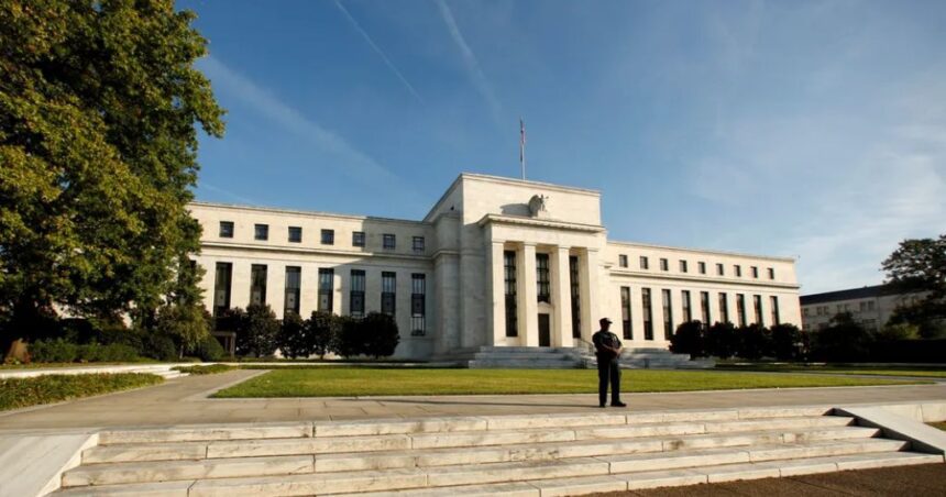 Fed anuncia lançamento de serviço de pagamentos instantâneos para modernizar sistema financeiro dos EUA