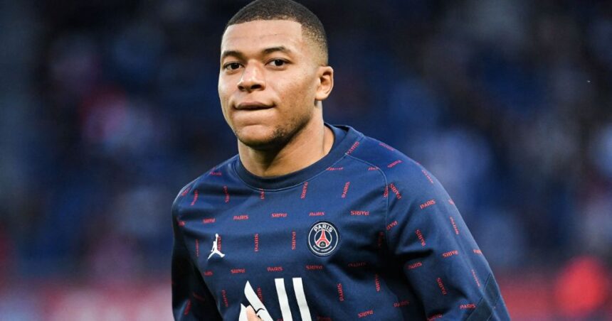 Mbappé recusa proposta milionária de clube árabe