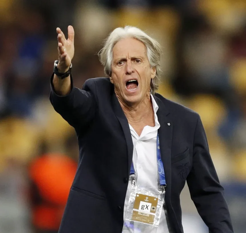 Jorge Jesus foi oficialmente apresentado no Al Hilal, clube da Arábia Saudita