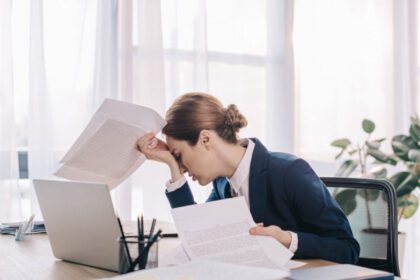 Síndrome de burnout: o impacto devastador nas carreiras das mulheres