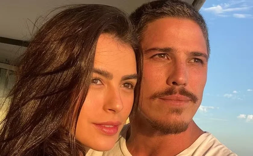 A influenciadora e empresária Mari Saad se casa neste sábado, em Itacaré, na Bahia, com o ator Rômulo Arantes Neto
